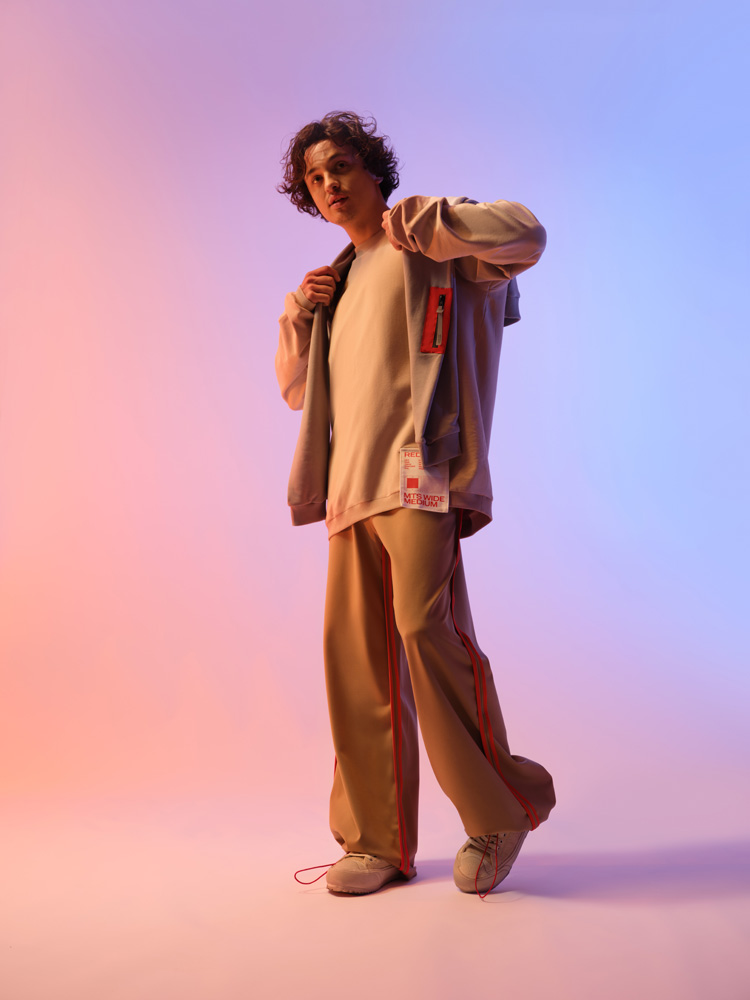 Лонгслив МТС пижама для мальчика лонгслив брюки minaku бежевый рост 116