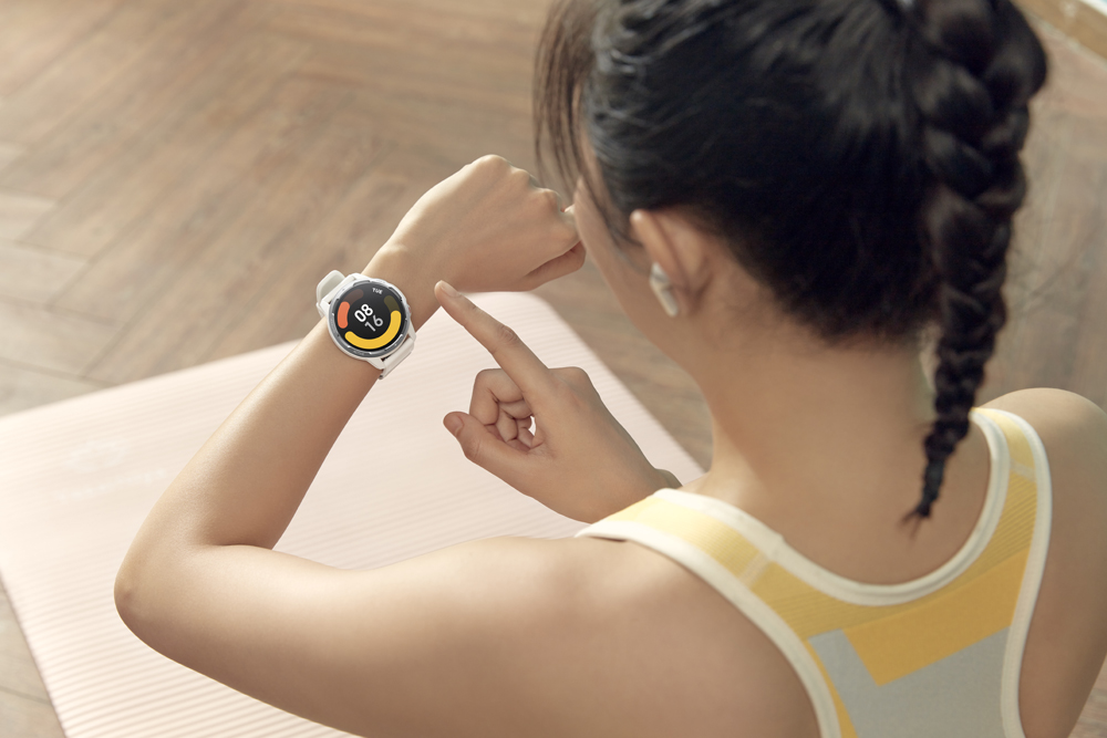 Часы Xiaomi Watch S1 Active GL Белые 0200-3061 - фото 9