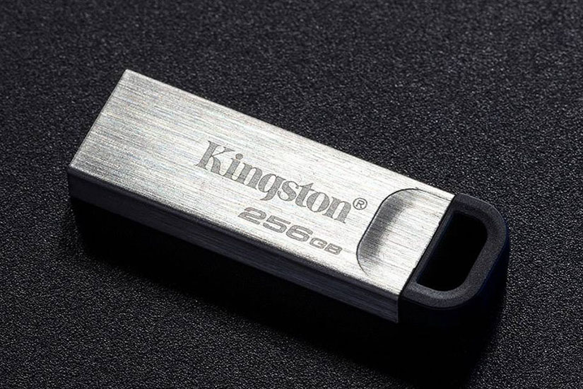 Usb kingston datatraveler kyson. Dtse9 флешка. USB Kingston DATATRAVELER Kyson 32гб. Флешка USB Kingston DATATRAVELER Kyson 32гб, USB3.1, серебристый и черный [dtkn/32gb]. Флеш-память USB 3.2 256 ГБ Kingston DATATRAVELER Kyson (dtkn/256gb)